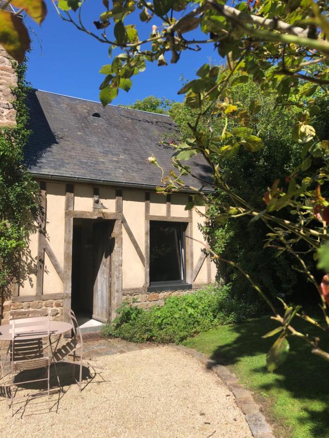 Le Clos Du Mont Jarry Le Val-Saint-Père Zewnętrze zdjęcie